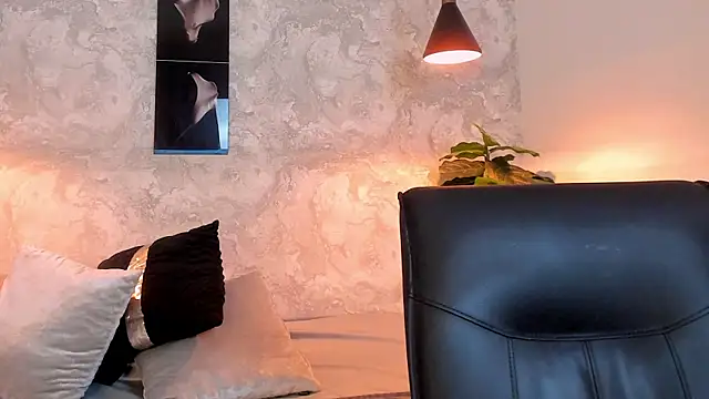 Snapshot of melodyrosee chatting on 17, 7, 2026 melodyrosee online show from 17, 7, 2026