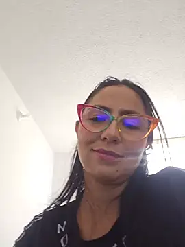 Snapshot of Scarrlet_Fox7 chatting on 22, 7, 2026 Scarrlet Fox7 online show from 22, 7, 2026
