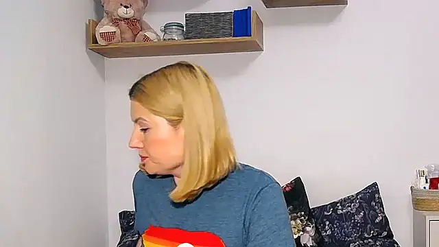 alisenties online show from 18, 12, 2025