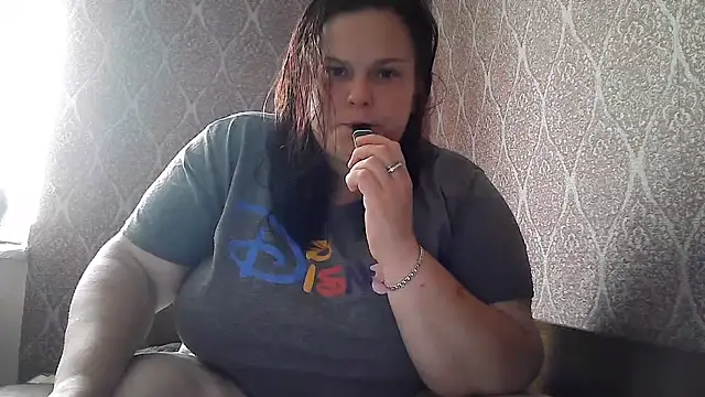Snapshot of Adela_Cheri chatting on 13, 7, 2026 Adela Cheri online show from 13, 7, 2026