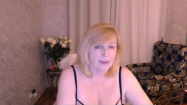 Samantha Si online show from 30, 4, 2026
