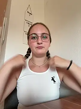 Snapshot of Sexy_Sophia_ chatting on 16, 7, 2026 Sexy Sophia online show from 16, 7, 2026