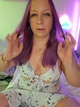 Snapshot of XxMs_StarzxX chatting on 12, 7, 2026 XxMs StarzxX online show from 12, 7, 2026