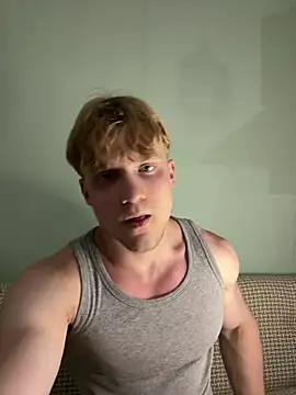Snapshot of BigMuscleEnergy chatting on 17, 7, 2026 BigMuscleEnergy online show from 17, 7, 2026