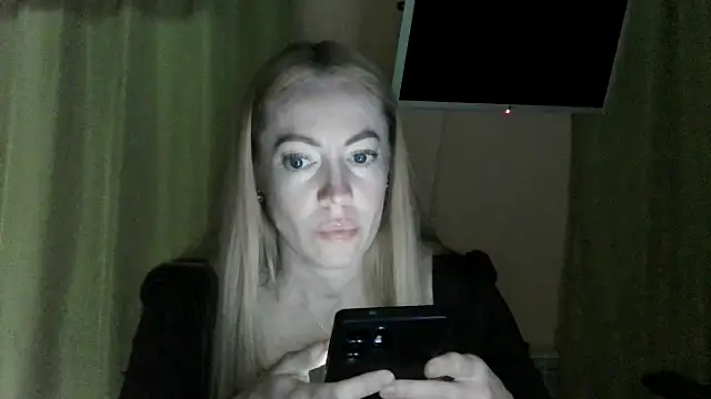 Snapshot of LensyTourels chatting on 17, 7, 2026 LensyTourels online show from 17, 7, 2026