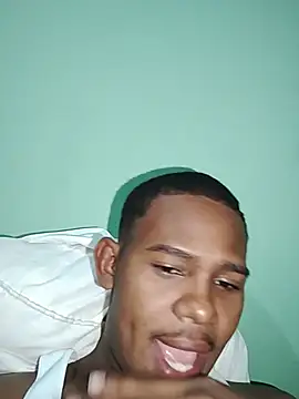Snapshot of luis_LK chatting on 18, 7, 2026 luis LK online show from 18, 7, 2026