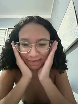 Snapshot of Cristiane2008 chatting on 21, 7, 2026 Cristiane2008 online show from 21, 7, 2026