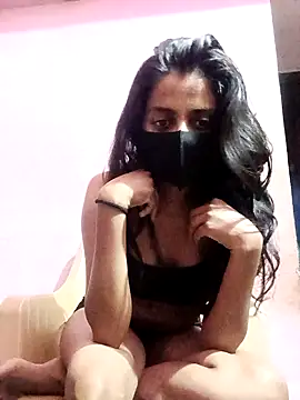 Snapshot of kanikaa975 chatting on 25, 7, 2026 kanikaa975 online show from 25, 7, 2026