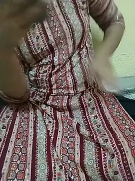 Snapshot of Rani_Sarvice_girll chatting on 21, 7, 2026 Rani Sarvice girll online show from 21, 7, 2026