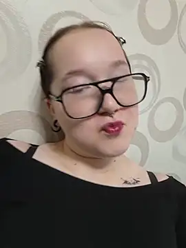 Snapshot of FionaDior chatting on 24, 7, 2026 FionaDior online show from 24, 7, 2026