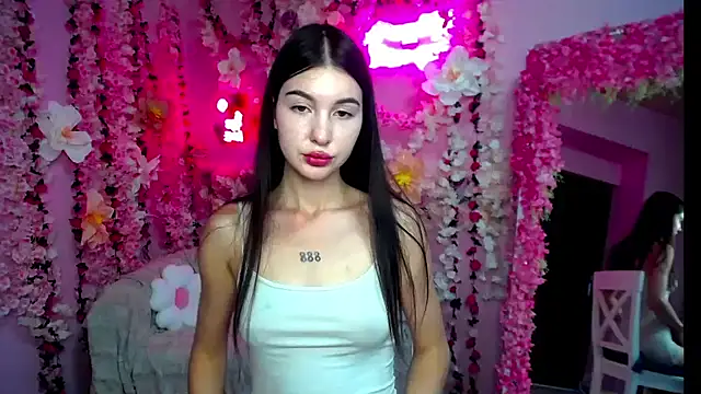 Snapshot of Lolli_Bennet chatting on 26, 7, 2026 Lolli Bennet online show from 26, 7, 2026
