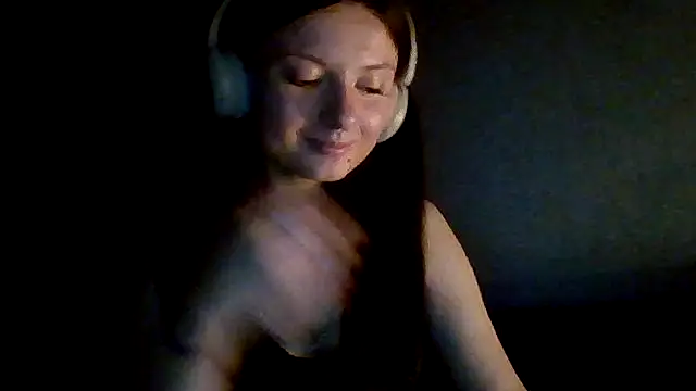Snapshot of yana101 chatting on 28, 7, 2026 yana101 online show from 28, 7, 2026