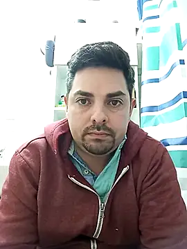 robredoj online show from 4, 11, 2025