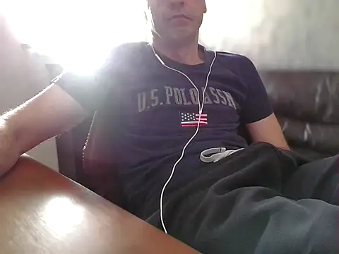 Snapshot of trebor600 chatting on 8, 5, 2026 trebor600 online show from 8, 5, 2026