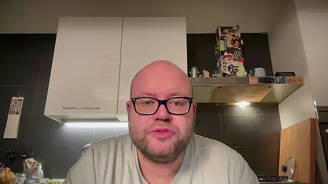 theitalianbear online show from 2, 12, 2024