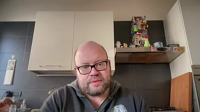 theitalianbear online show from 18, 12, 2024