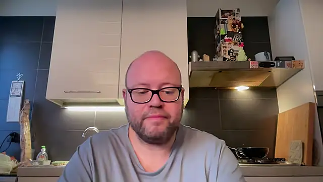 theitalianbear online show from 29, 1, 2025