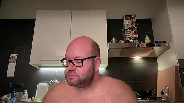 theitalianbear online show from 18, 9, 2025