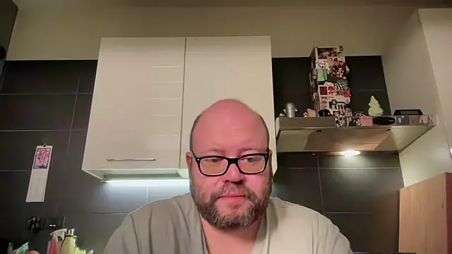 theitalianbear online show from 20, 4, 2026