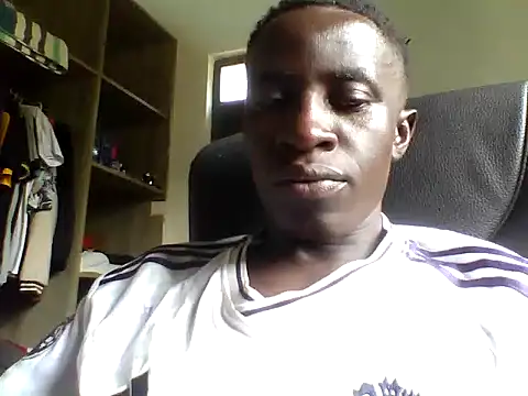 Snapshot of Roy_adventures chatting on 26, 7, 2026 Roy adventures online show from 26, 7, 2026