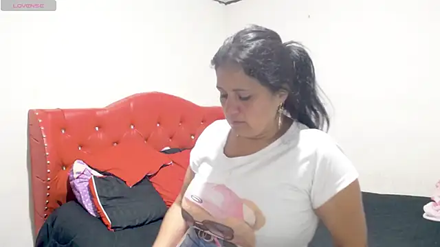 sexy jhoan88 online show from 20, 4, 2026