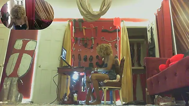 Snapshot of TheMississippiMadame chatting on 26, 4, 2026 TheMississippiMadame online show from 26, 4, 2026