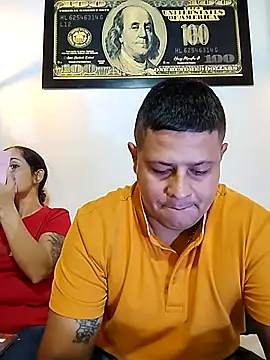 loving couple   online show from 28, 7, 2026