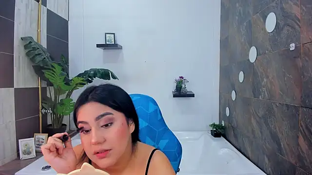 Snapshot of Cloe_Hanson chatting on 30, 7, 2026 Cloe Hanson online show from 30, 7, 2026