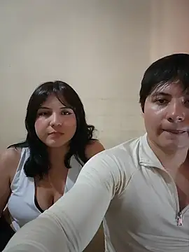 Snapshot of Amysex_couple chatting on 30, 7, 2026 Amysex couple online show from 30, 7, 2026