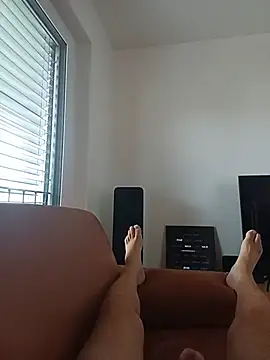 footjoblover-67 online show from 1, 8, 2026