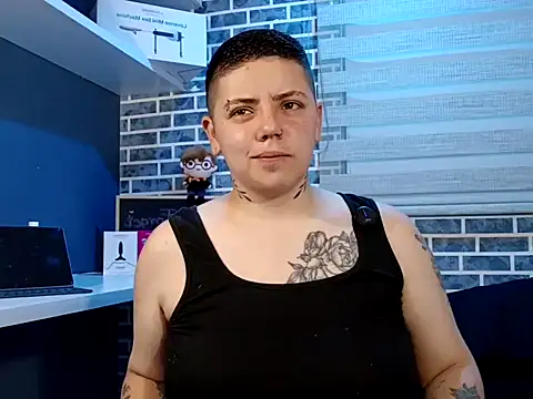 Snapshot of sol_sky chatting on 4, 8, 2026 sol sky online show from 4, 8, 2026
