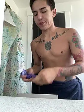 Snapshot of Sweetbig9boy chatting on 4, 8, 2026 Sweetbig9boy online show from 4, 8, 2026