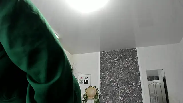 Snapshot of MargoMorales chatting on 2, 8, 2026 MargoMorales online show from 2, 8, 2026