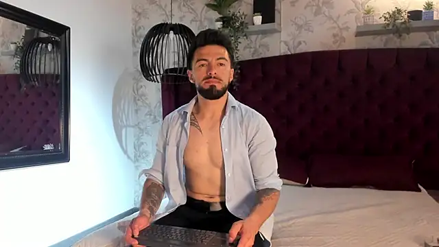 Snapshot of Liam_ashford chatting on 4, 8, 2026 Liam ashford online show from 4, 8, 2026