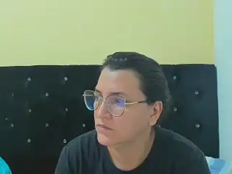 Snapshot of MARILYN_GARCIA chatting on 23, 12, 2024 MARILYN GARCIA online show from 23, 12, 2024