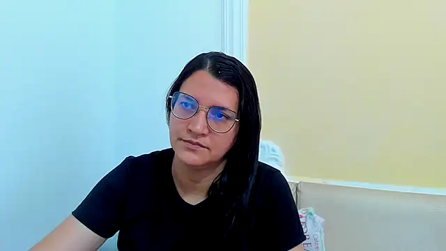 Snapshot of MARILYN_GARCIA chatting on 3, 3, 2025 MARILYN GARCIA online show from 3, 3, 2025