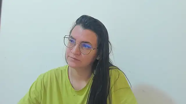 MARILYN GARCIA online show from 1, 12, 2025