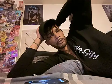 Snapshot of Bxslim chatting on 8, 8, 2026 Bxslim online show from 8, 8, 2026