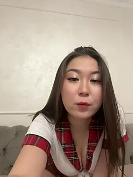 Snapshot of Changwaen chatting on 9, 8, 2026 Changwaen online show from 9, 8, 2026