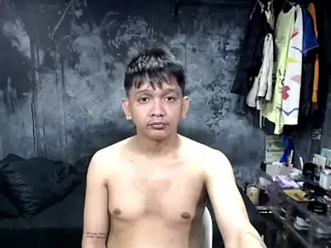 Snapshot of asianPinoy4you chatting on 8, 10, 2025 asianPinoy4you online show from 8, 10, 2025
