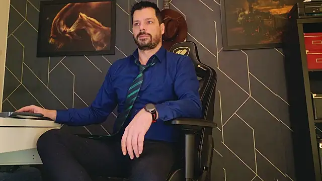 ChrisKox online show from 10, 2, 2025