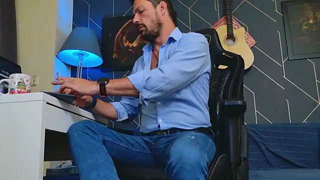 ChrisKox online show from 14, 9, 2025