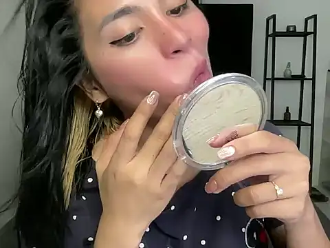 your bianca69 online show from 12, 1, 2025