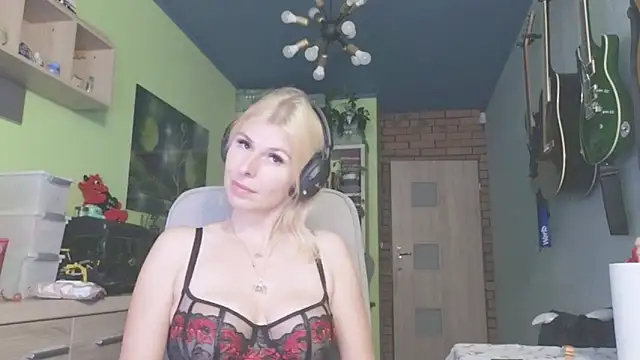 karmija online show from 9, 10, 2025