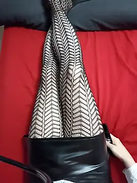 JulietteMaitresse online show from 11, 11, 2025