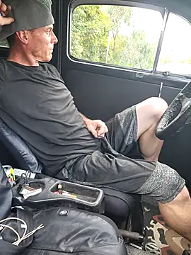 Snapshot of 415cali925 chatting on 10, 9, 2025 415cali925 online show from 10, 9, 2025