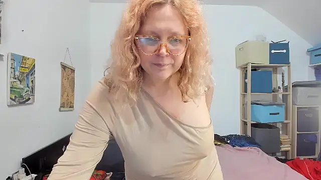 Snapshot of switchlorenx chatting on 11, 12, 2024 switchlorenx online show from 11, 12, 2024