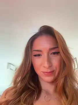 Snapshot of StracciaStella- chatting on 19, 6, 2026 StracciaStella- online show from 19, 6, 2026