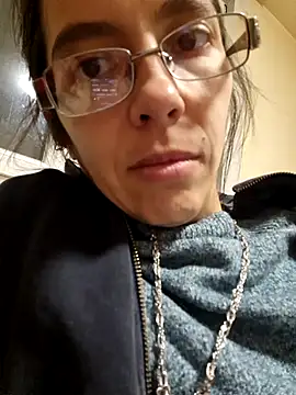 rposhta1991 online show from 4, 10, 2025