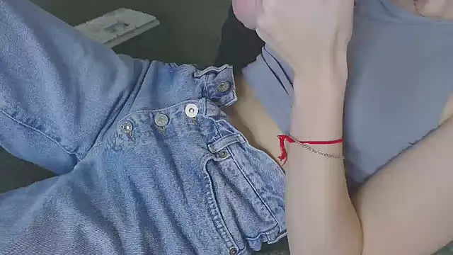 Kiradoll27 online show from 5, 12, 2024